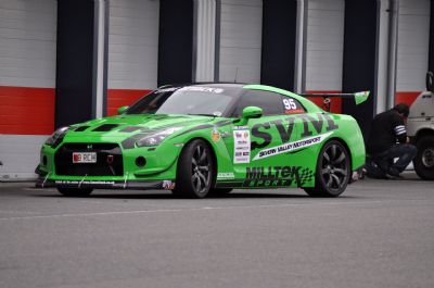 Milltek's 950bhp Fire-Spitting Nissan GT-R Race Car